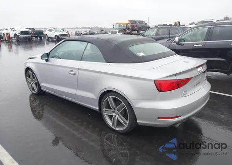 2015 Audi A3 2.0T Premium z USA, uszkodzony, nr VIN WAU3FLFFXF1141277